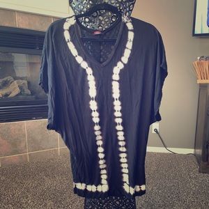 Short sleeve Tparty boutique top